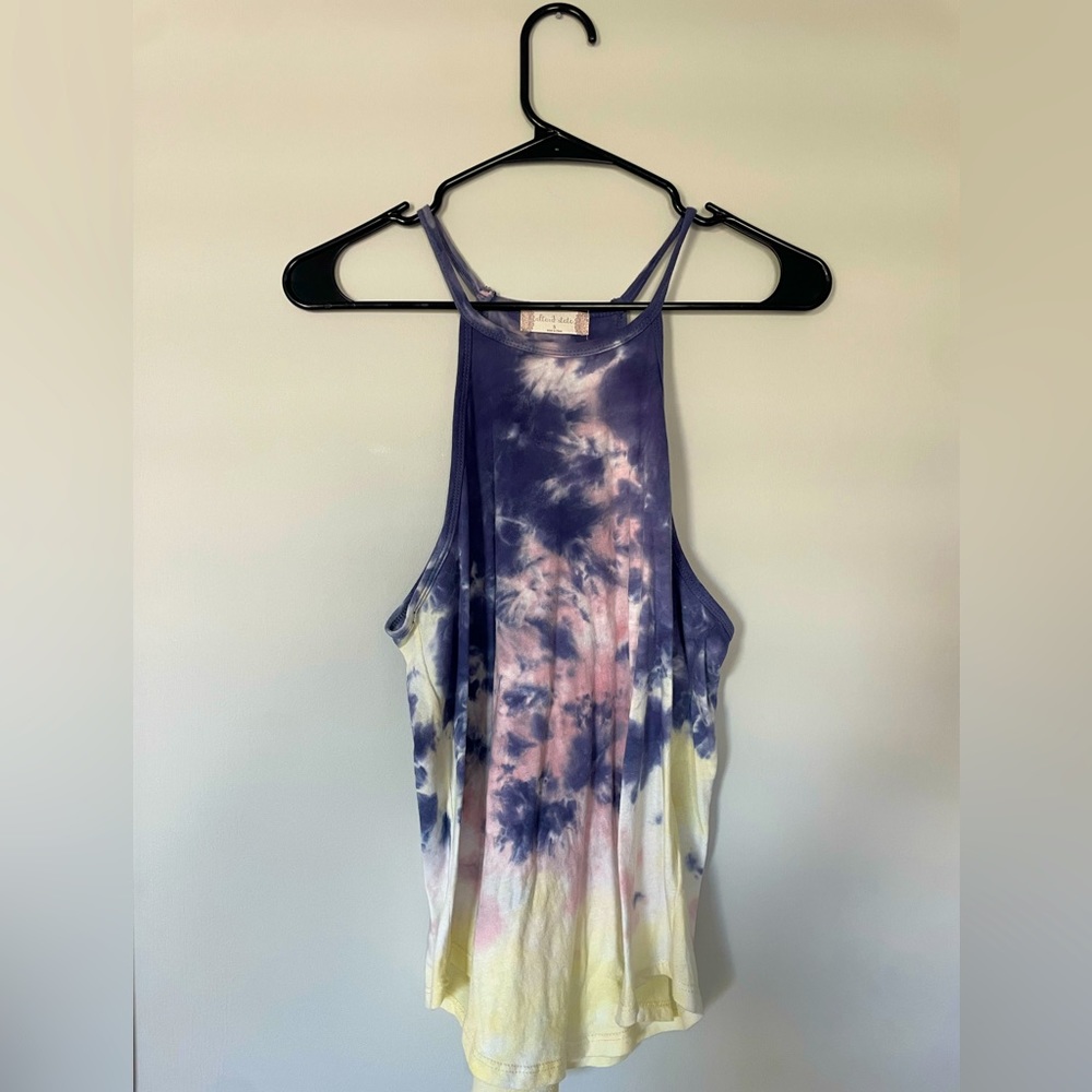 Altar’d State tie dye halter tank top. Size Small